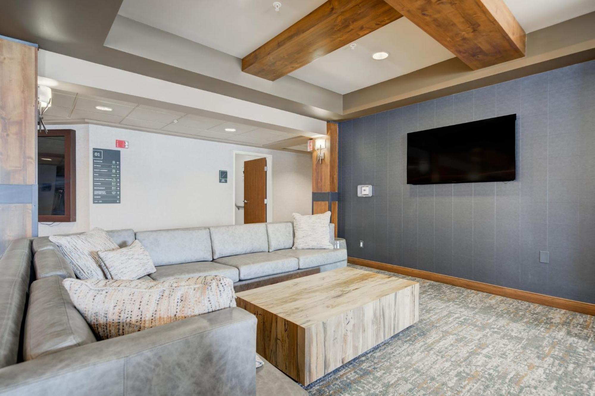 Holiday Inn West Yellowstone By Ihg Eksteriør billede
